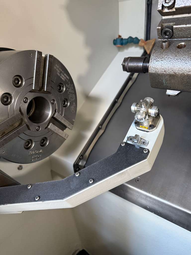 Takisawa TCC-2000 L3 CNC Turning Center - Lathe 9