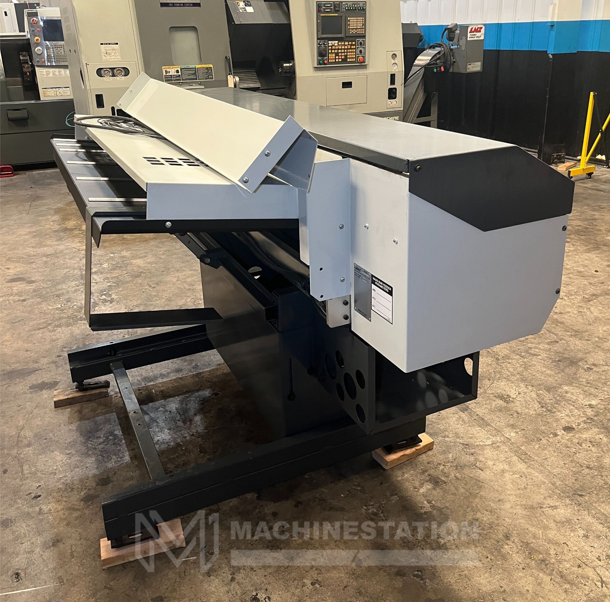 Haas V2 Automatic Bar Feeder 5