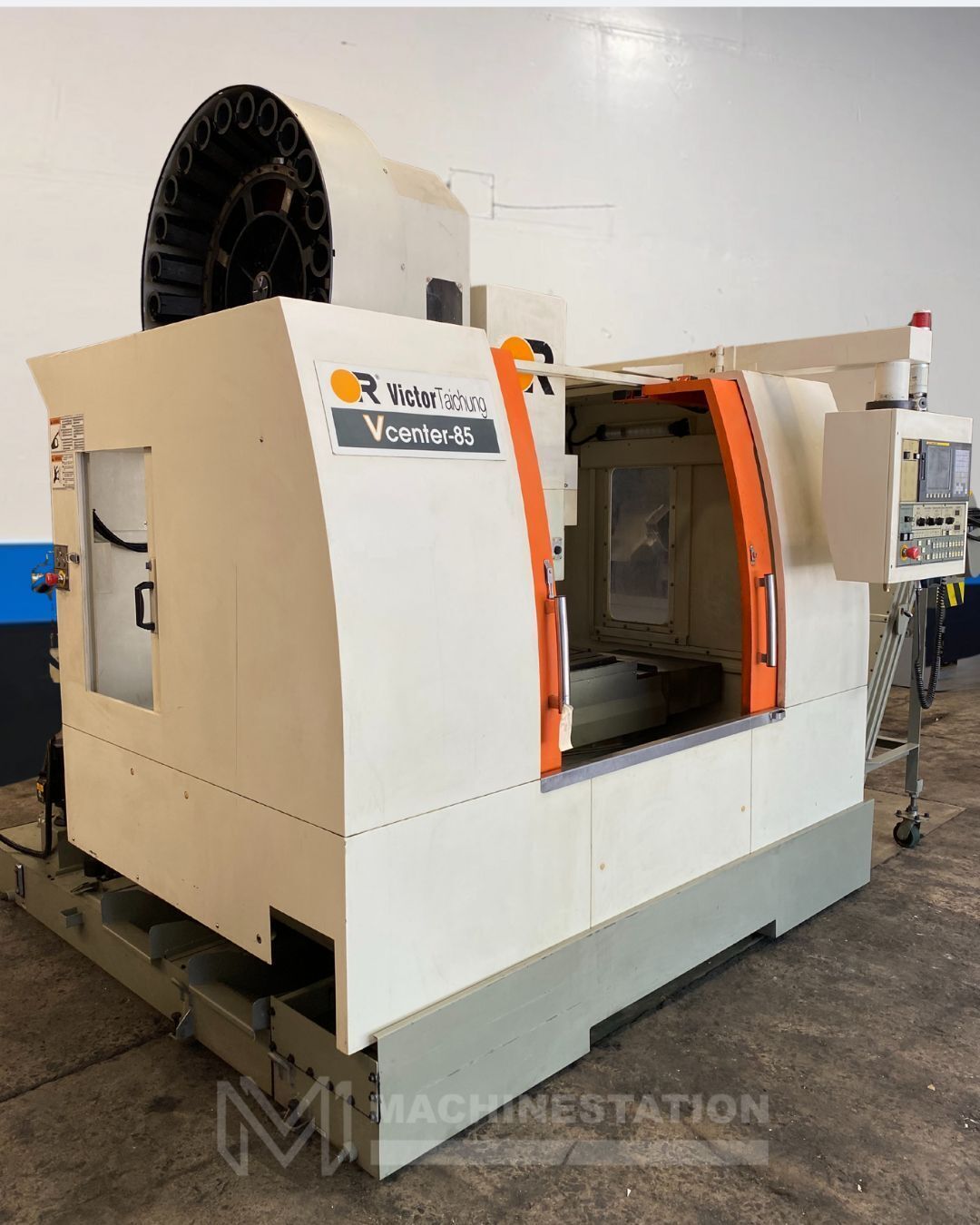 Victor Taichung Vcenter-85 CNC Vertical Machining Center - 50 Taper Mill 2