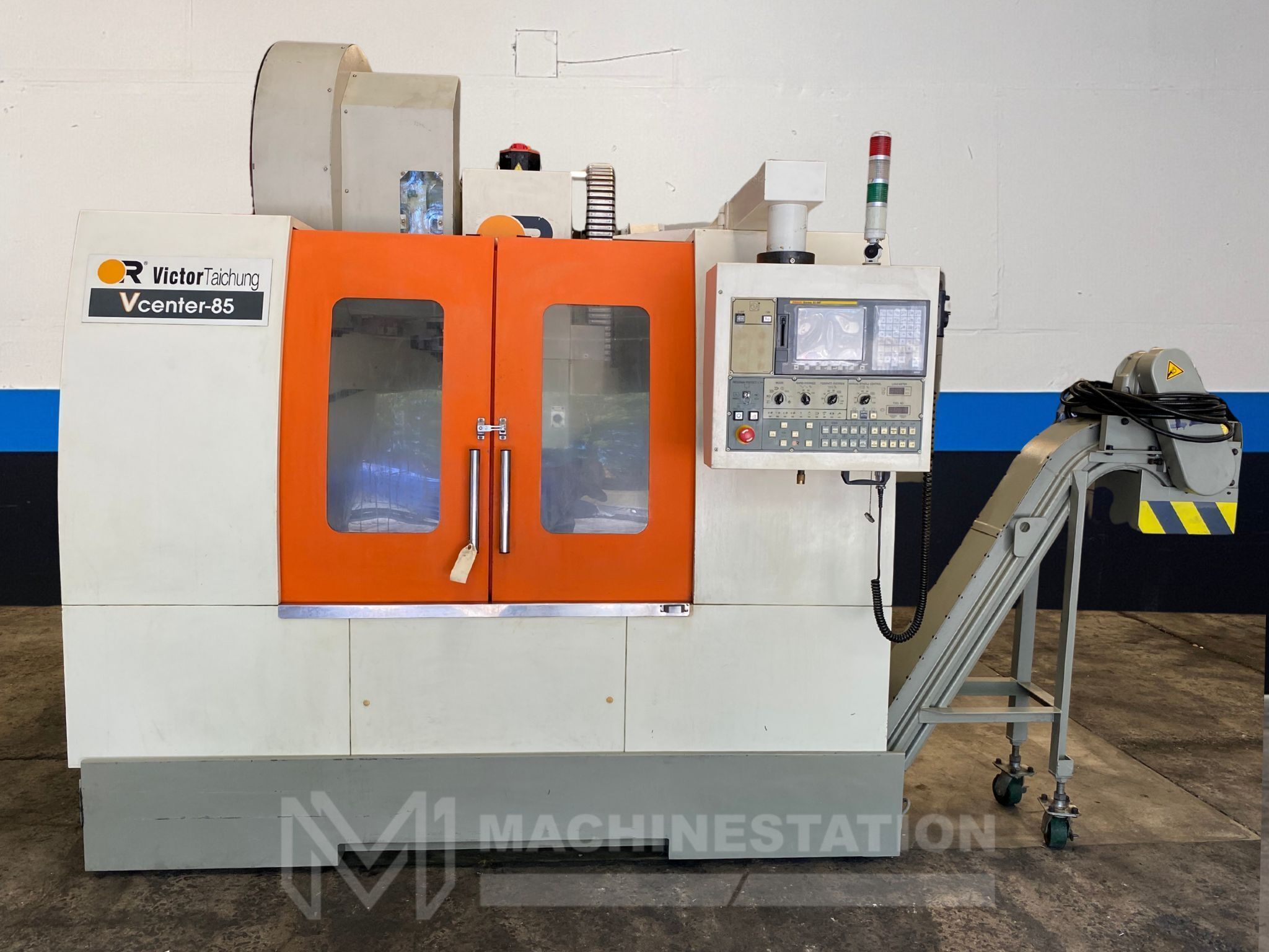Victor Taichung Vcenter-85 CNC Vertical Machining Center - 50 Taper Mill 1