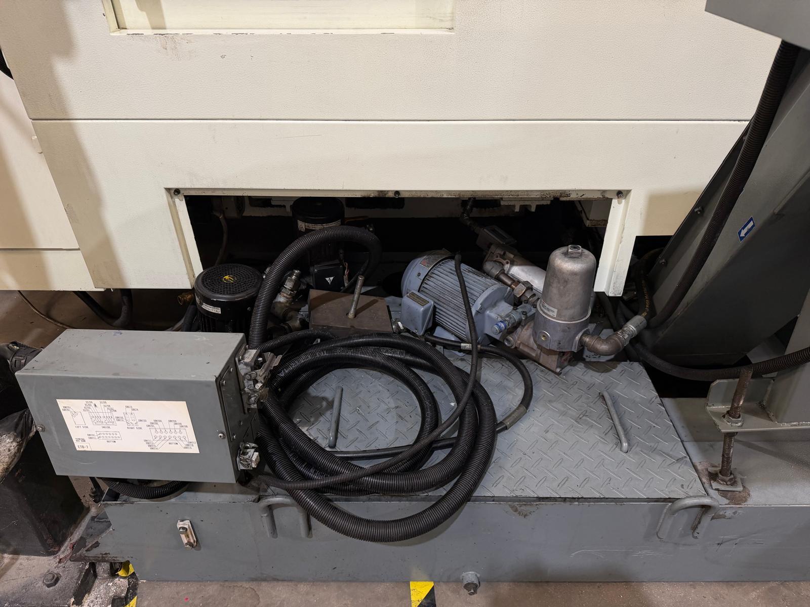 Kitamura Mycenter 4XiF CNC Vertical Machining Center - 50 Taper Mill 12