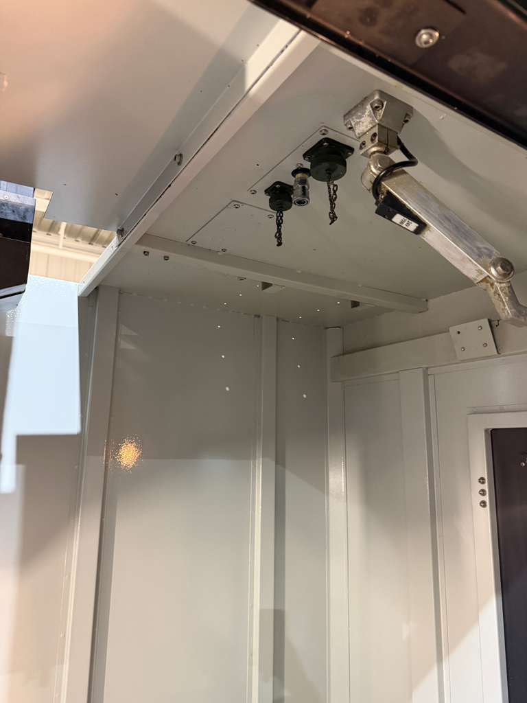Yama Seiki AF-1060 CNC Vertical Machining Center - 12000 RPM TSC Mill 17