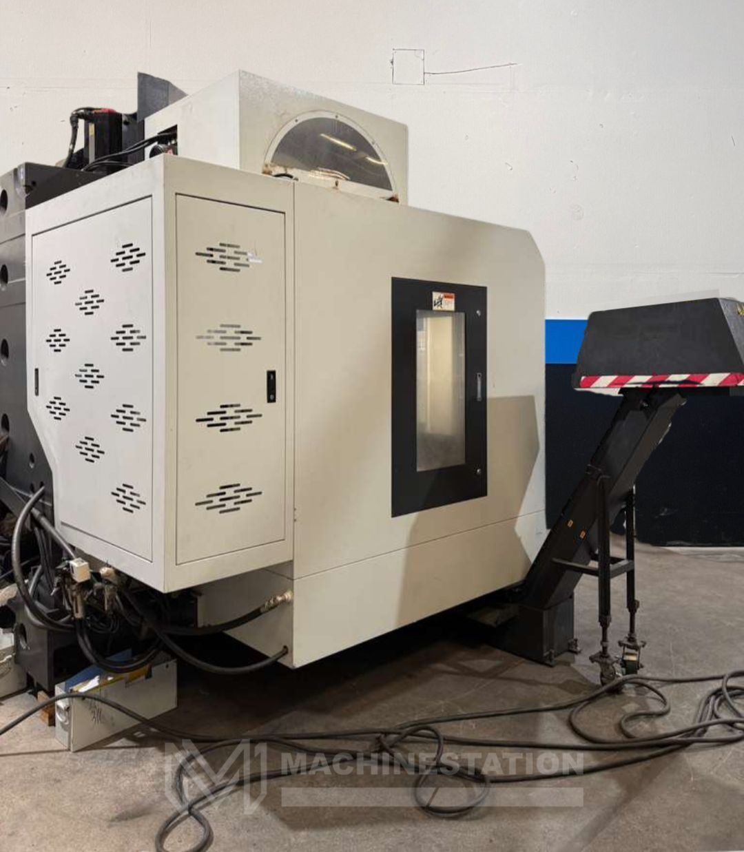 Yama Seiki AF-1060 CNC Vertical Machining Center - 12000 RPM TSC Mill 21