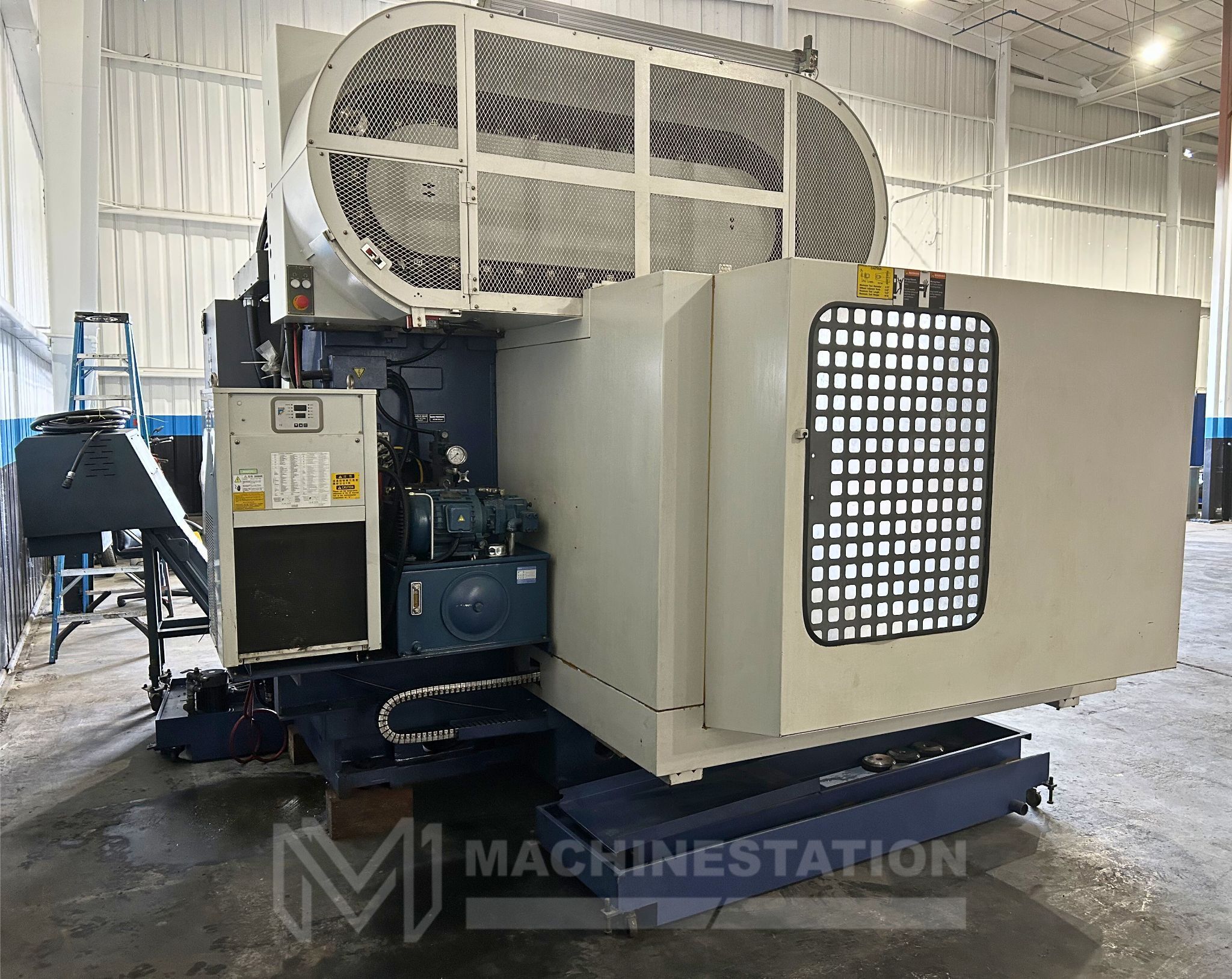 YCM MV-168B CNC Vertical Machining Center - 50 Taper Mill 15
