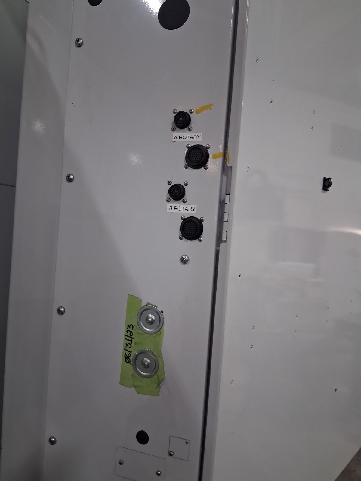 Haas VF-7/40 CNC Vertical Machining Center - 12,000 RPM, TSC, 4th & 5th Axis Ready Mill 15