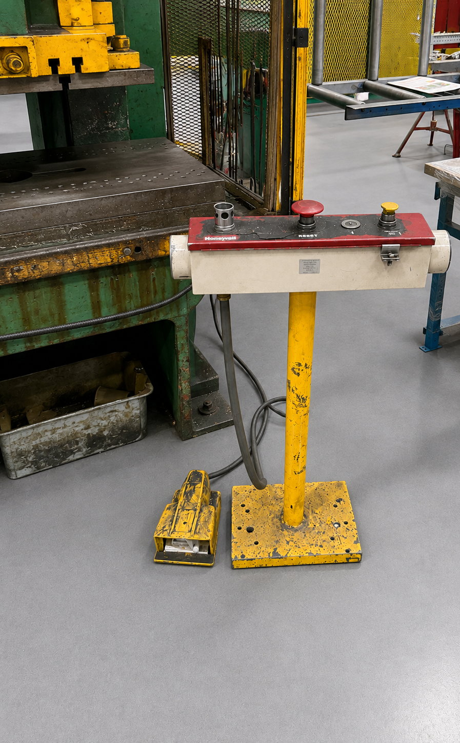 AIDA PP-XGC-100 Gap Frame Punch Press 6