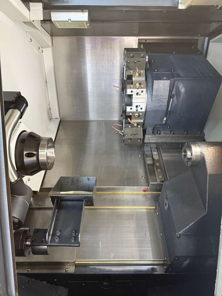 Doosan DN Solutions Lynx 2100A CNC Turning Center - 2022 Bar Feeder Lathe 9