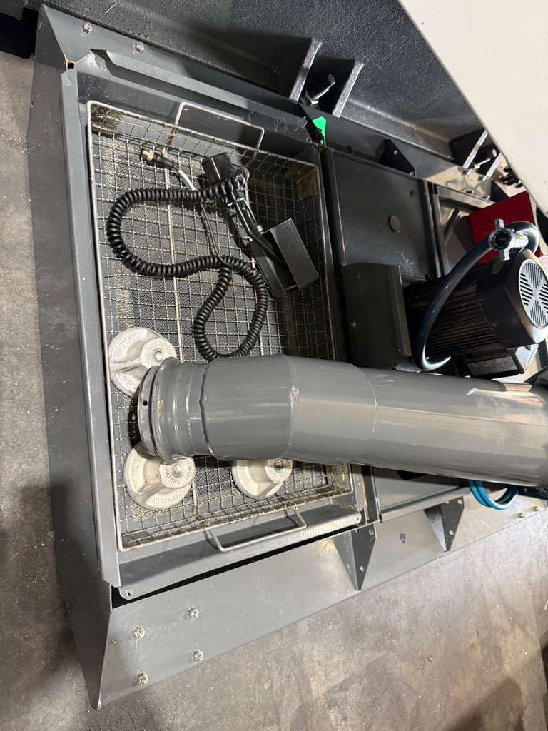 Haas DT-2 CNC Drill Tap Center - 2017 15,000 RPM, WIPS, HSM Mill 16