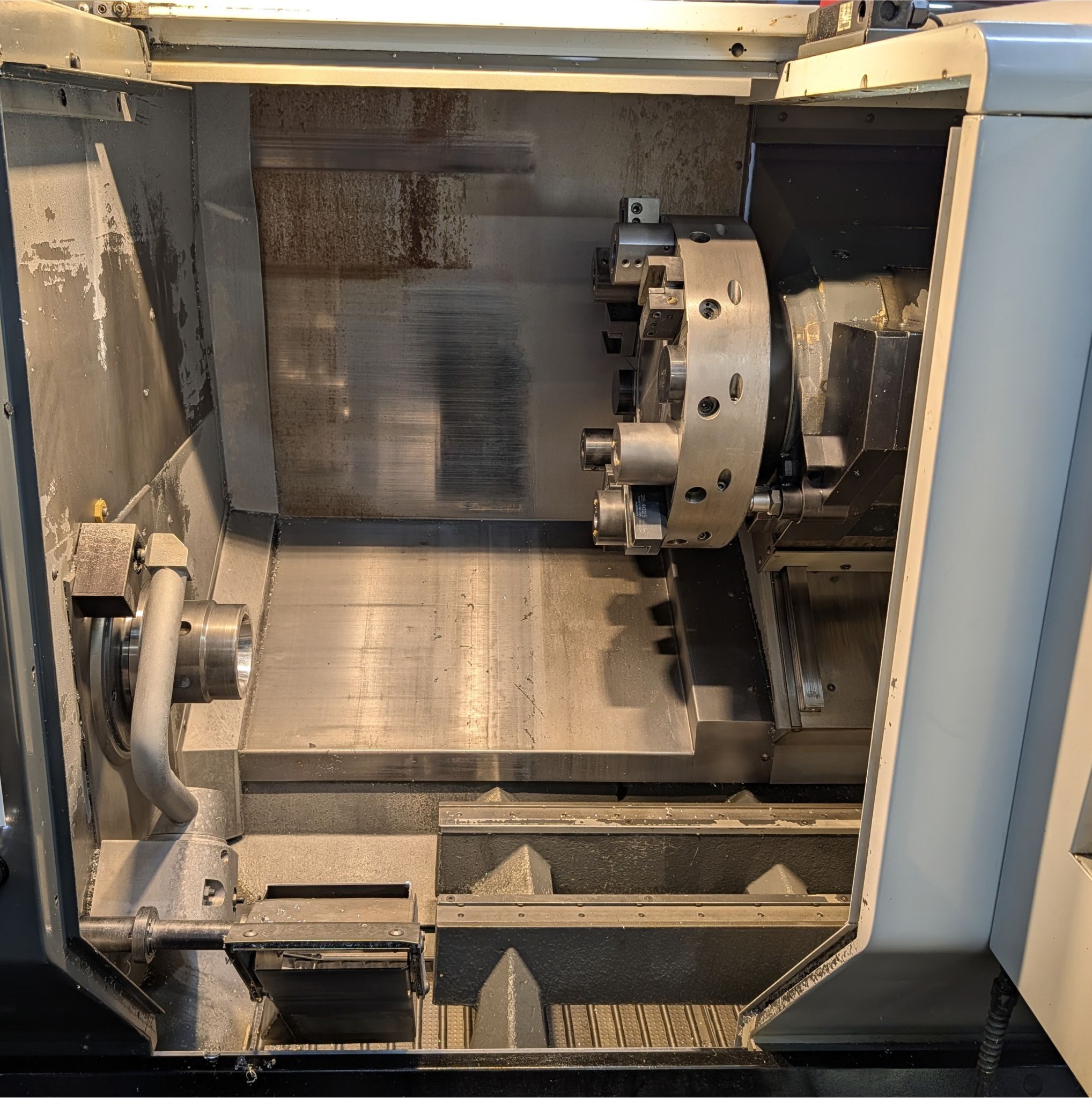 Haas ST-20M CNC Turning Center - C-Axis Live Tool Lathe 3