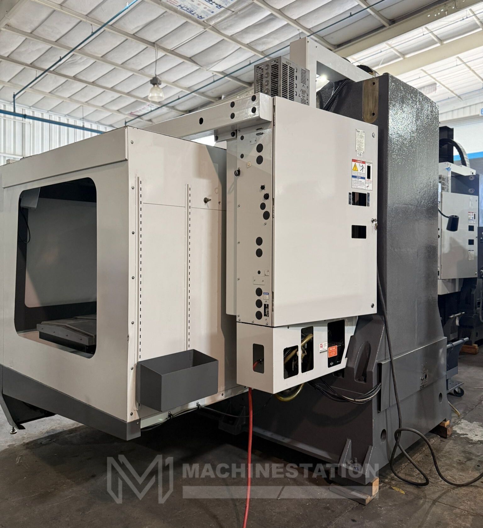 Haas VF-6/40 CNC Vertical Machining Center - 4th Axis Ready Mill 18