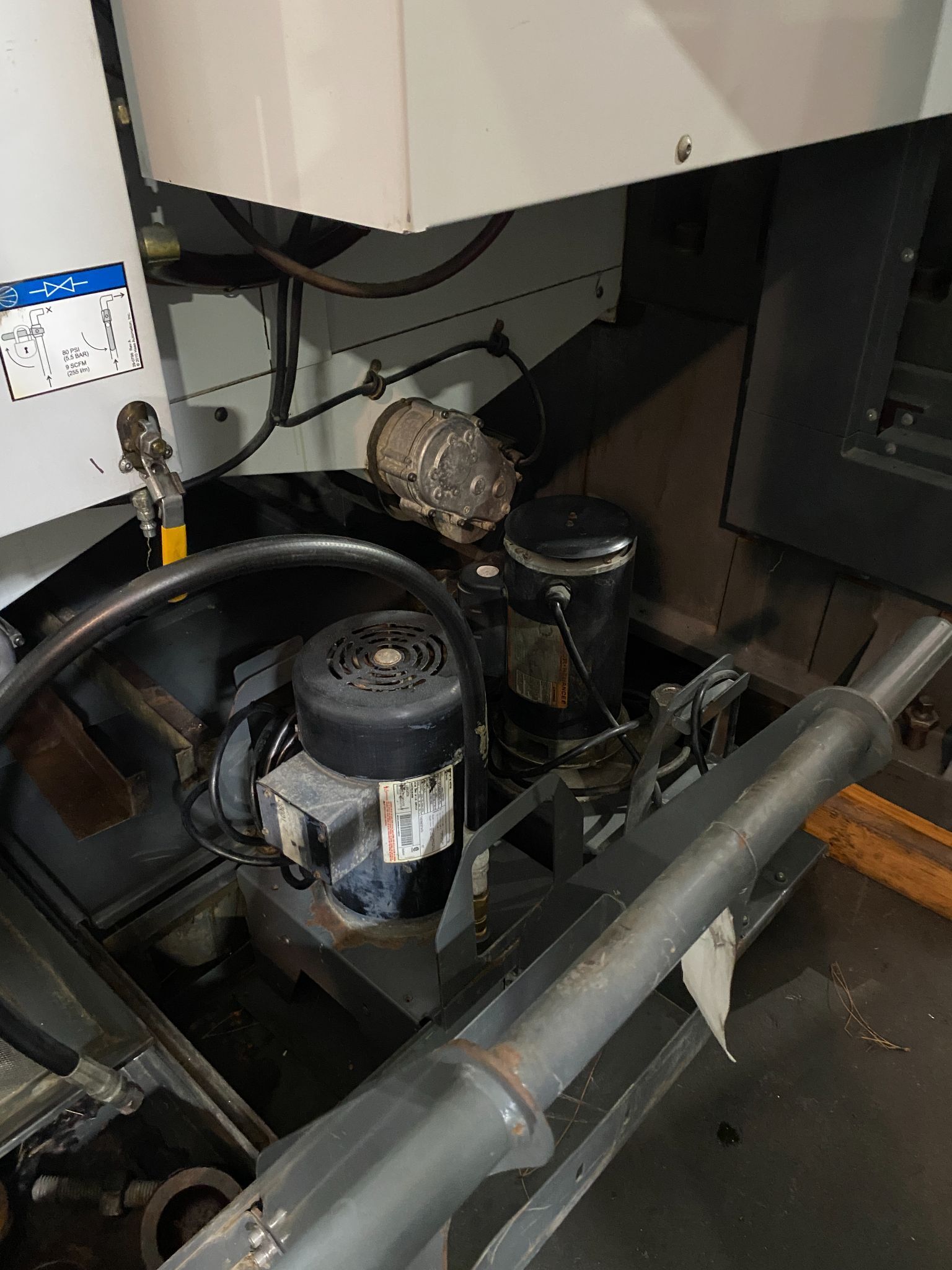 Haas VF-6/40 CNC Vertical Machining Center - 4th Axis Ready Mill 16