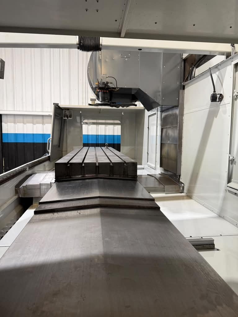 Haas VF-11/50 CNC Vertical Machining Center - TSC, HSM, 4th Axis Ready Mill 13