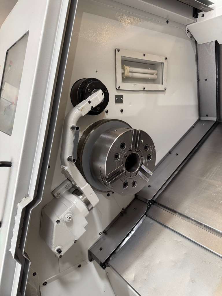 Okuma Captain L370 CNC Turning Center - 10" Chuck Lathe 10