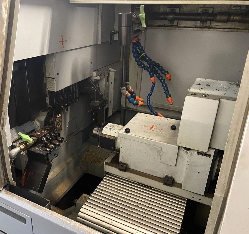 Used Star SR-20R CNC Swiss Screw Type Automatic Lathe - Bar Feeder