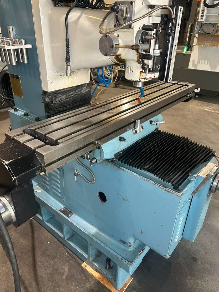 Southwestern Industries TRAK DPM SX2 CNC Bed Type Mill 6