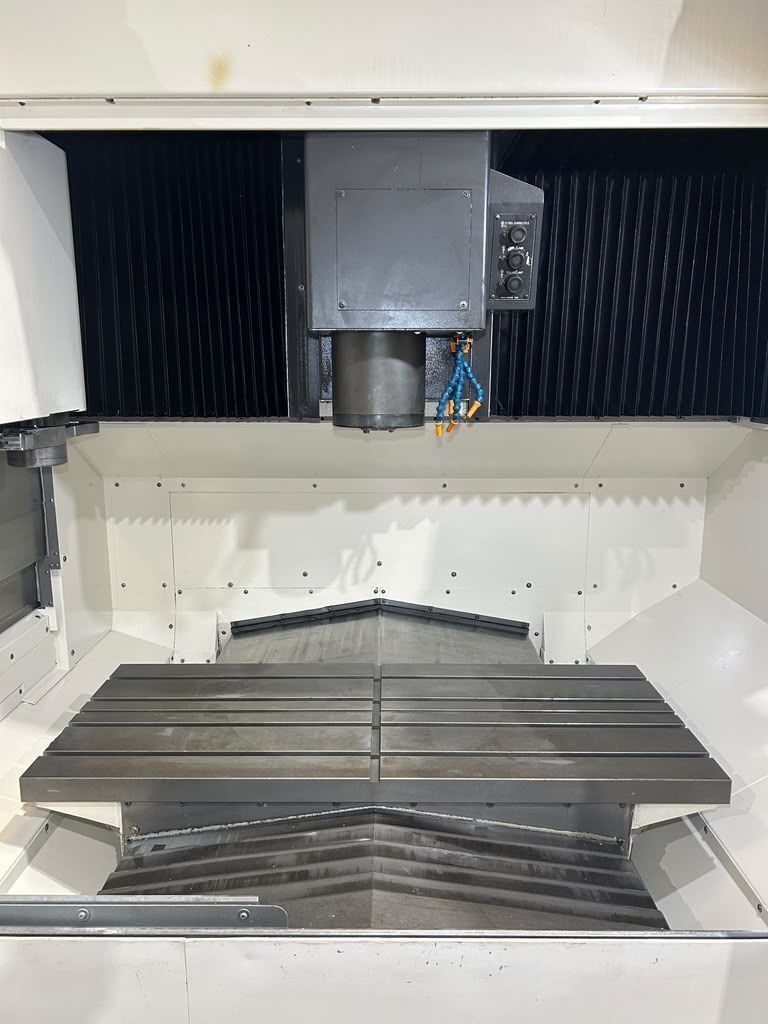 Okuma Genos M560-V CNC Vertical Machining Center - 2016 Mill 6
