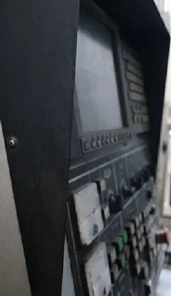 Awea SP-2016 CNC Vertical Machining Center 2