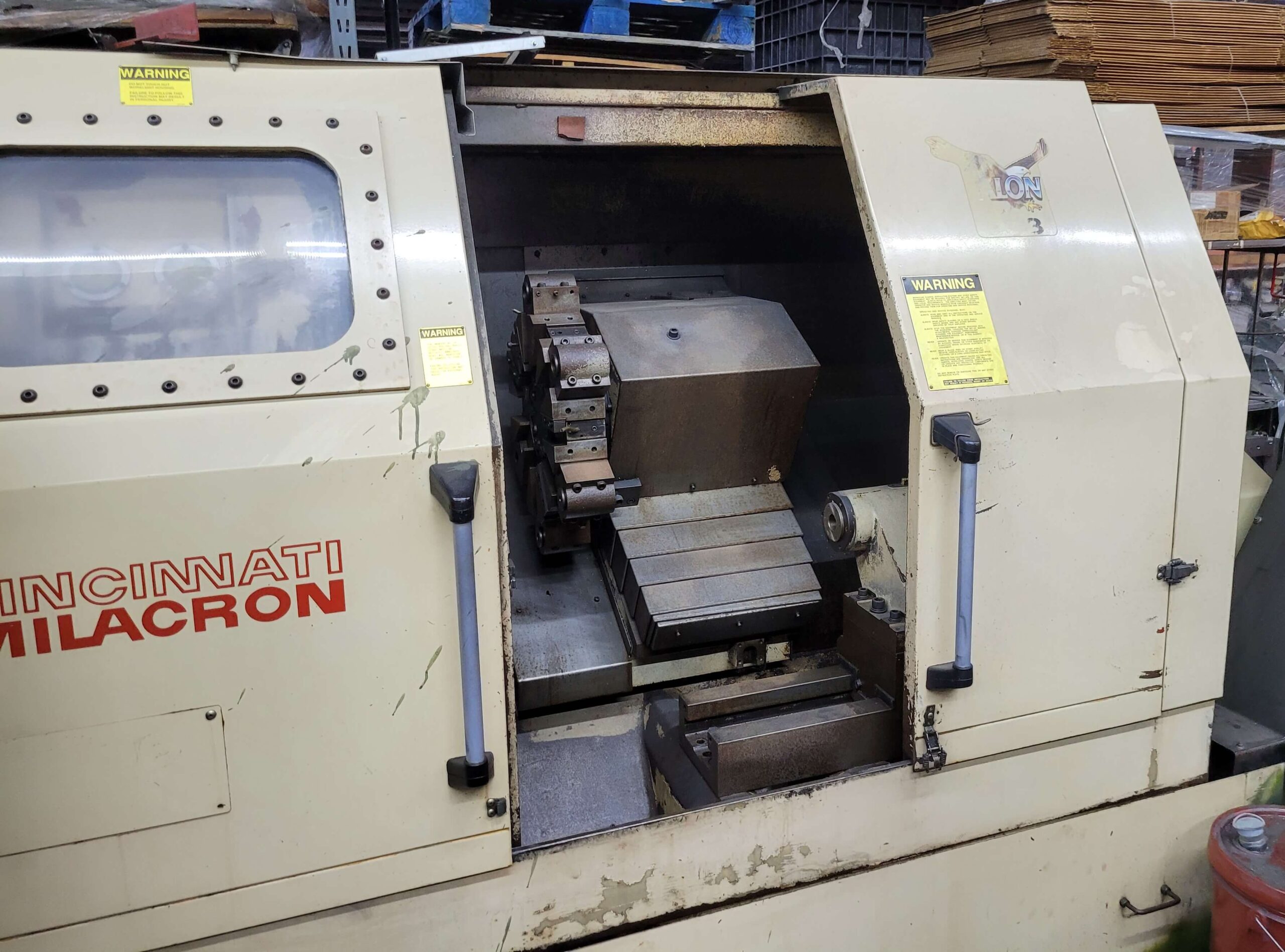 Cincinnati Milacron Talon 208 (1)