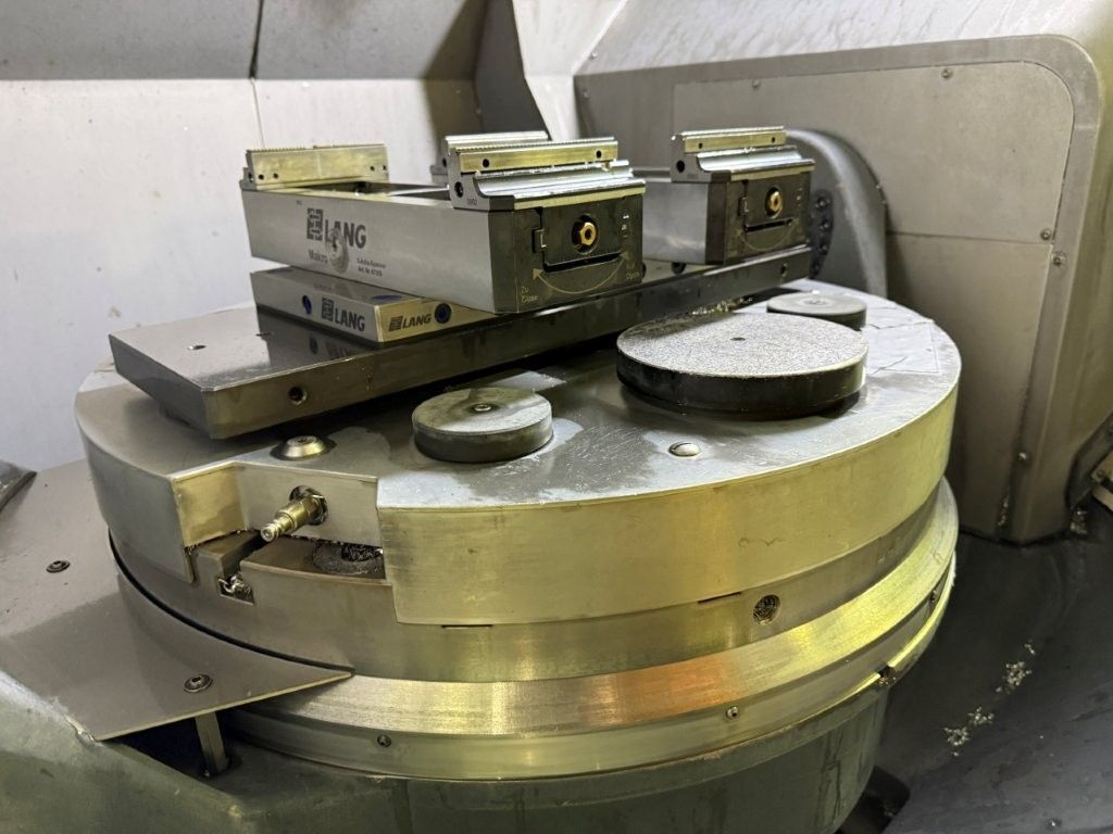 DMG Mori DMU 65FD monoBLOCK 5 Axis CNC Universal Machining Center - Mill 8