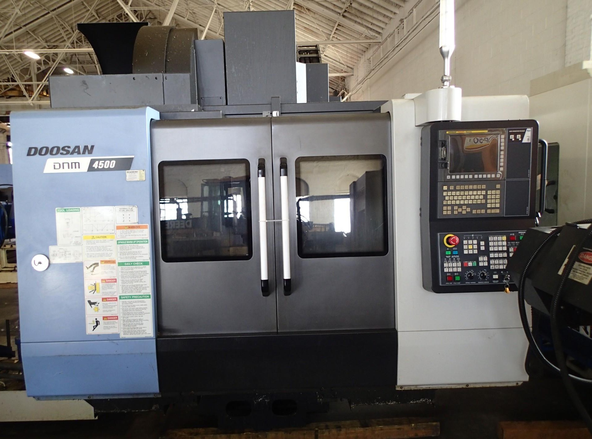 Doosan DNM 4500 (1)