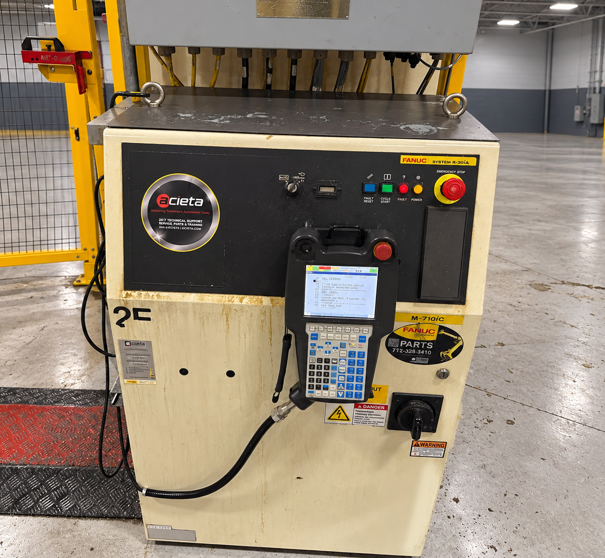 Fanuc M-70iC/20L 6-Axis Industrial Robot 4
