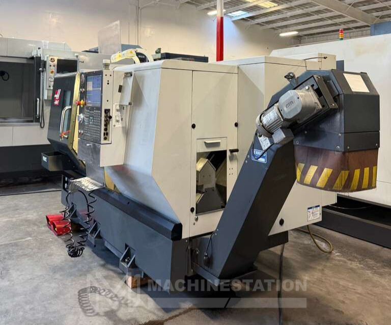 Haas ST-20 CNC Turning Center - 8" Chuck, Tailstock Lathe 1