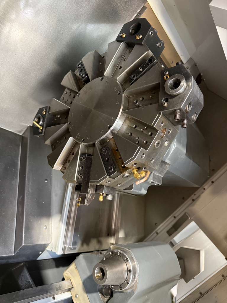 Haas ST-20 CNC Turning Center - 8" Chuck, Tailstock Lathe 10
