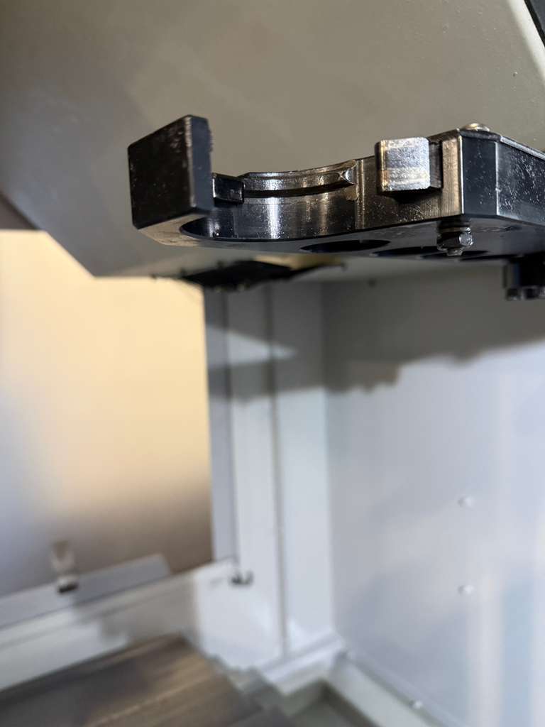 Haas VF-2SSYT CNC Vertical Machining Center - 2018 4th Axis Mill 12