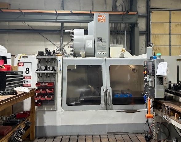 Haas VF 8 50 CNC (1)