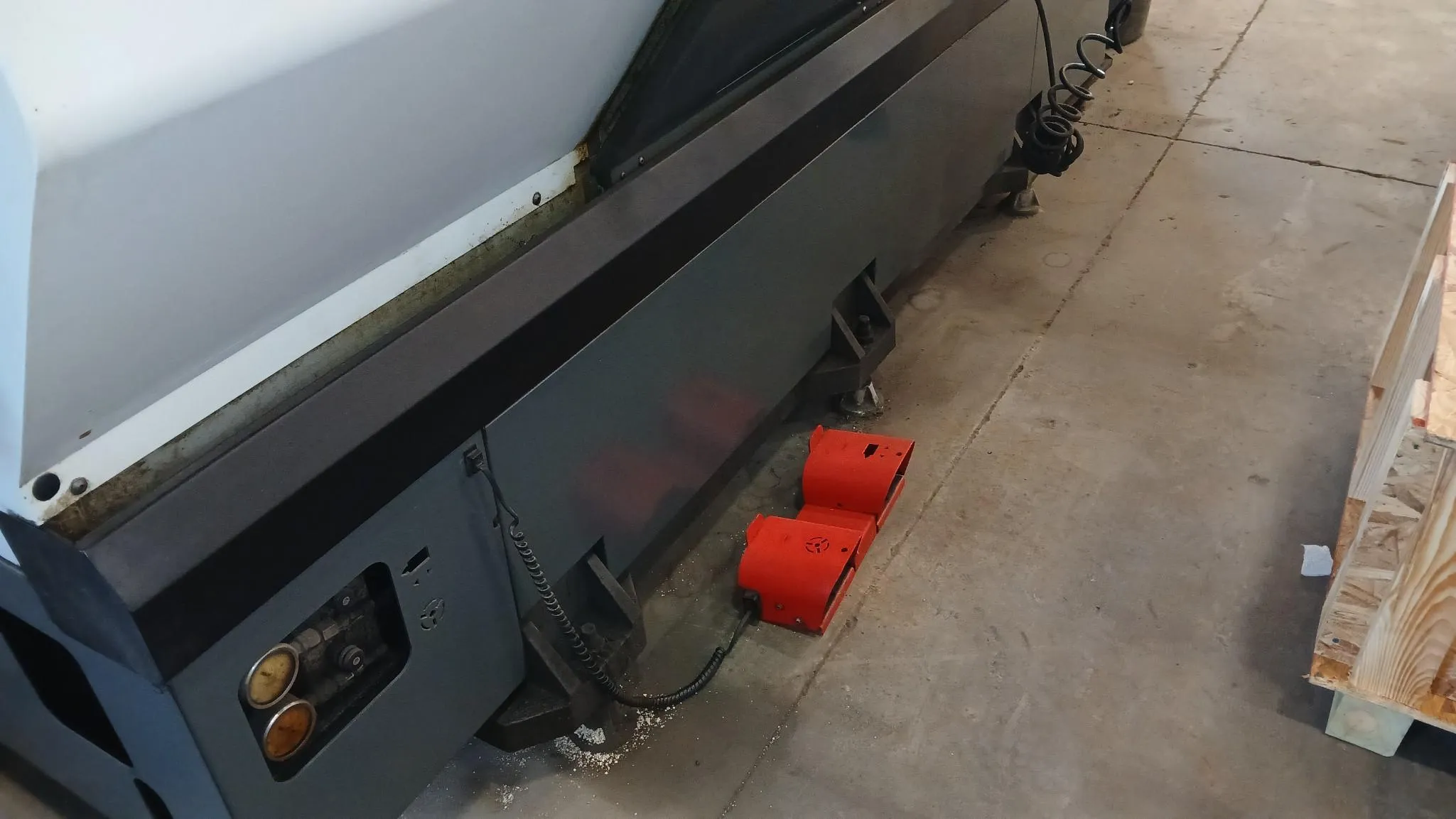 Haas ST-30 CNC Turning Center - 12" Chuck, Tailstock Lathe 9