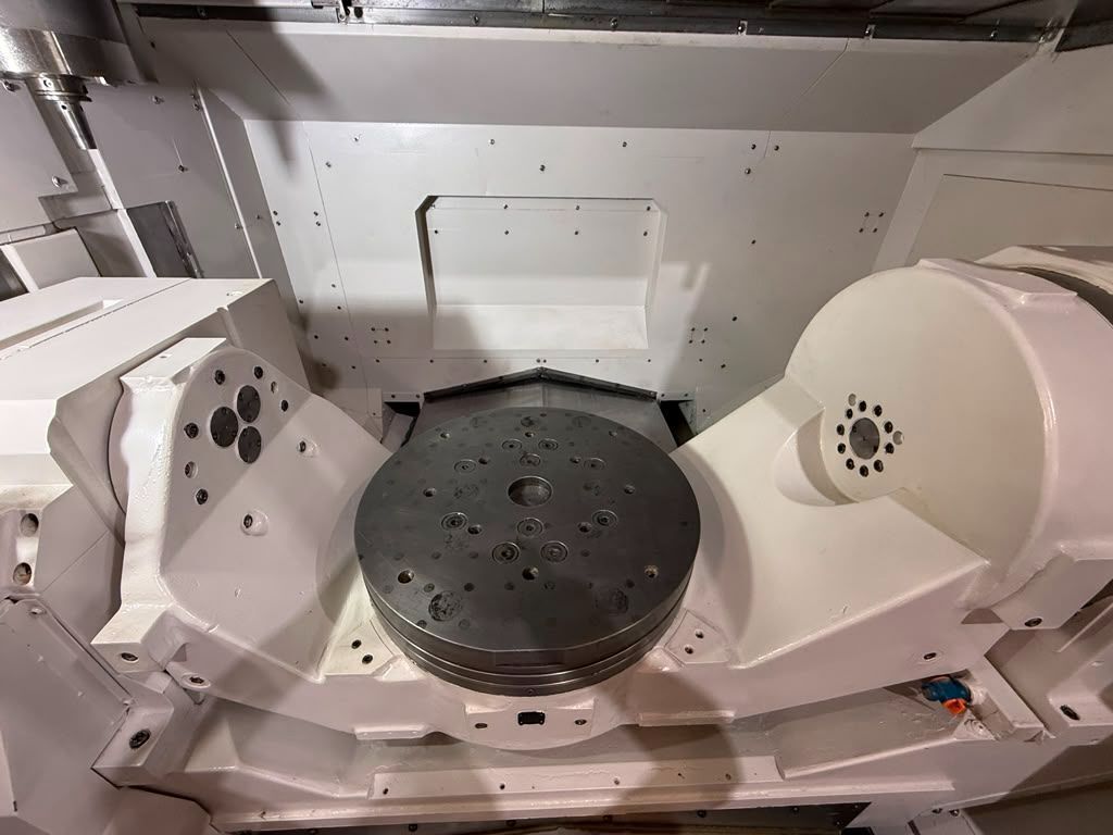 Okuma MU-500VA-L 5-Axis CNC Universal Machining Center - Milling & Turning Capability 11