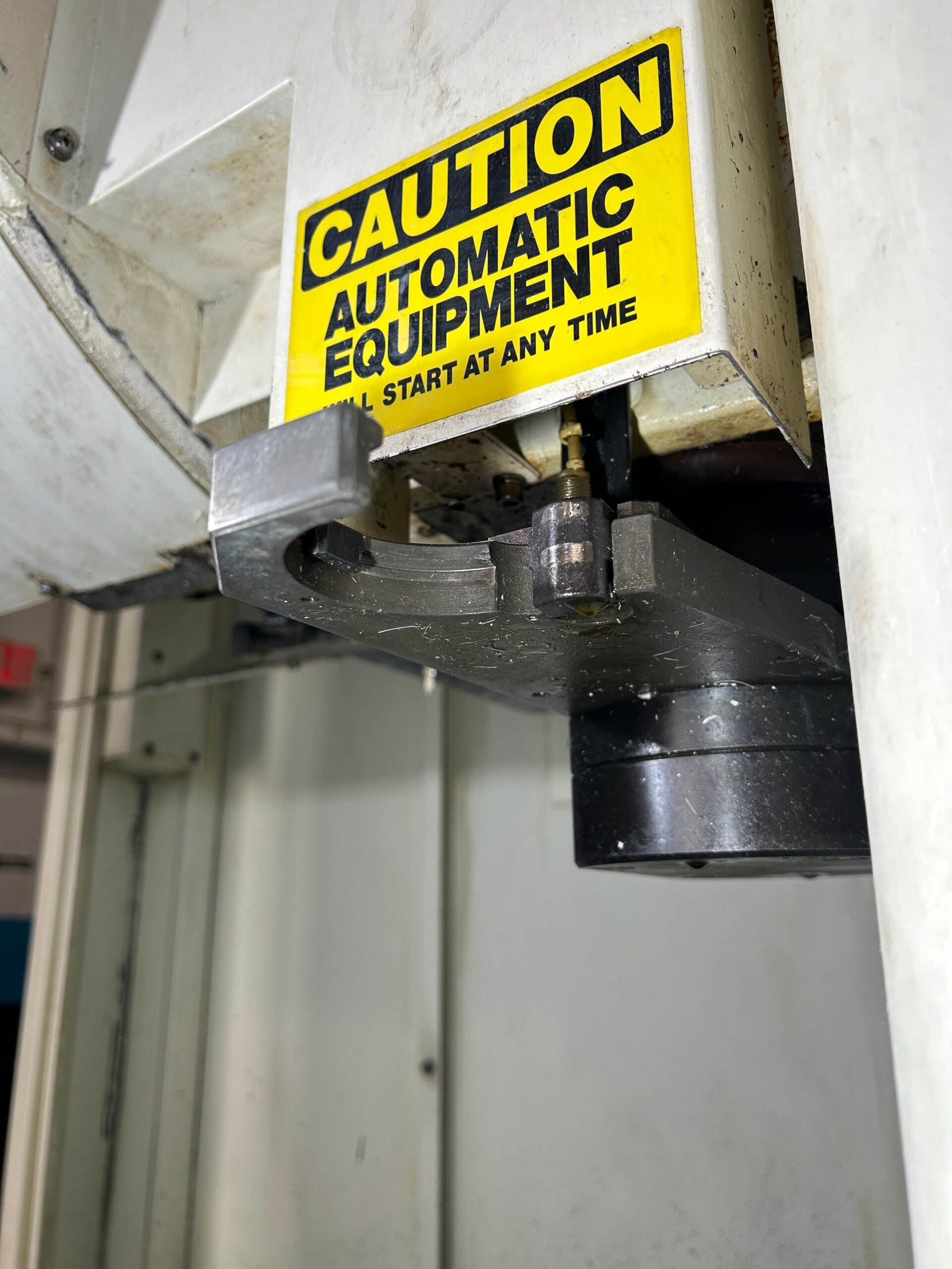 Kitamura MyCenter 2XiF CNC Vertical Machining Center - 20,000 RPM, TSC Mill 10
