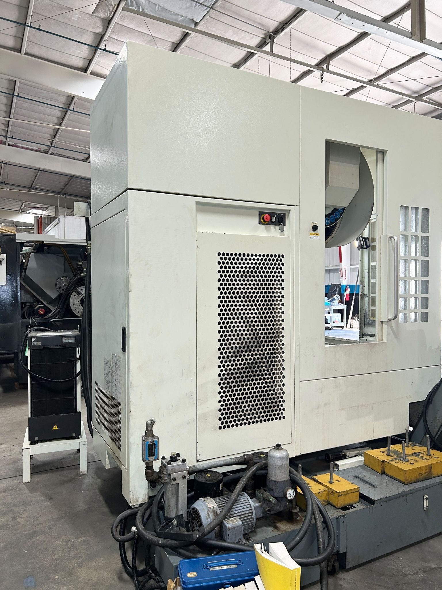Kitamura MyCenter 2XiF CNC Vertical Machining Center - 20,000 RPM, TCS Mill 19
