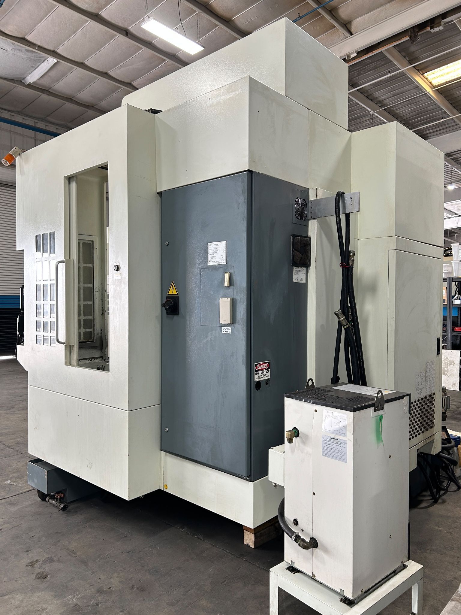Kitamura MyCenter 2XiF CNC Vertical Machining Center - 20,000 RPM, TCS Mill 20