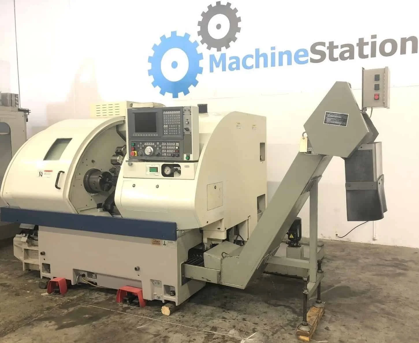 Okuma-L1060-762S-SB-CNC-Turning-Center-for-Sale-in-MachineStation-California-b.jpg